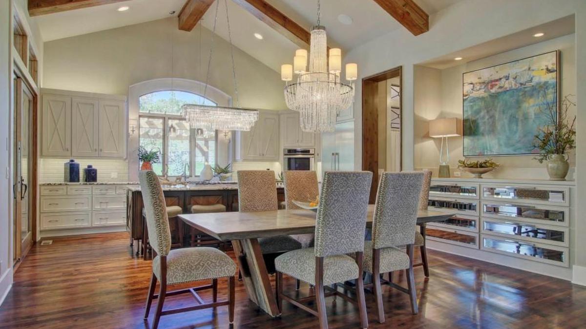 The bright, airy interior of Willis Custom Homes’ Spring Parade of Homes entry has an open design that makes it ideal for entertaining, which Willis Custom Homes President Patrick Willis called a perfect match for Loch Lloyd residents.