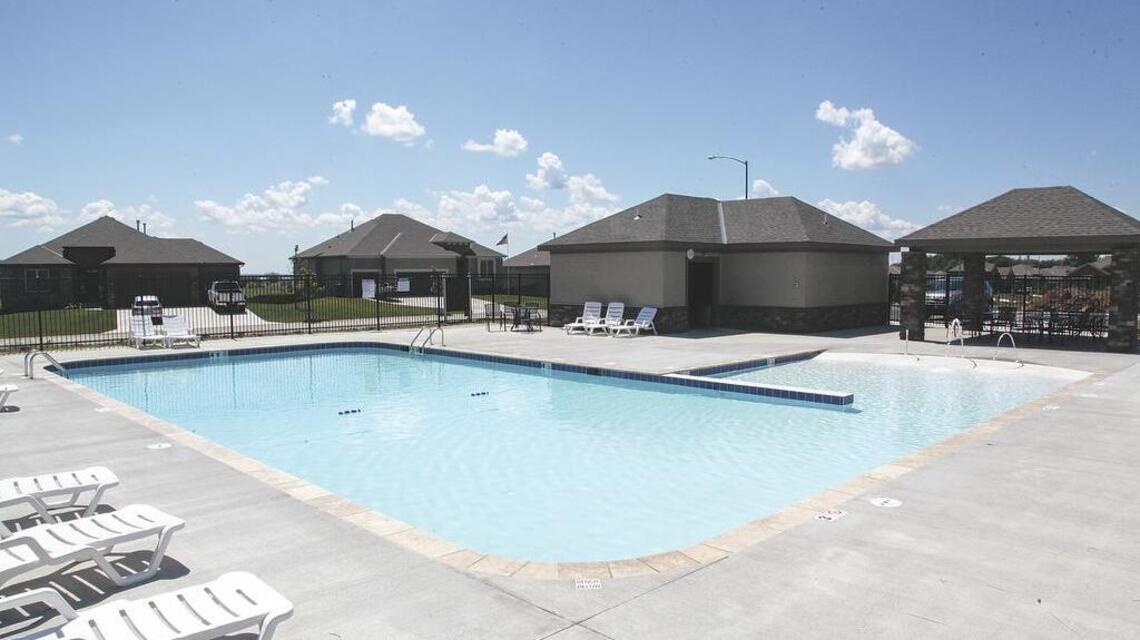 Brookwood Farms: New phase of homesites, furnished model