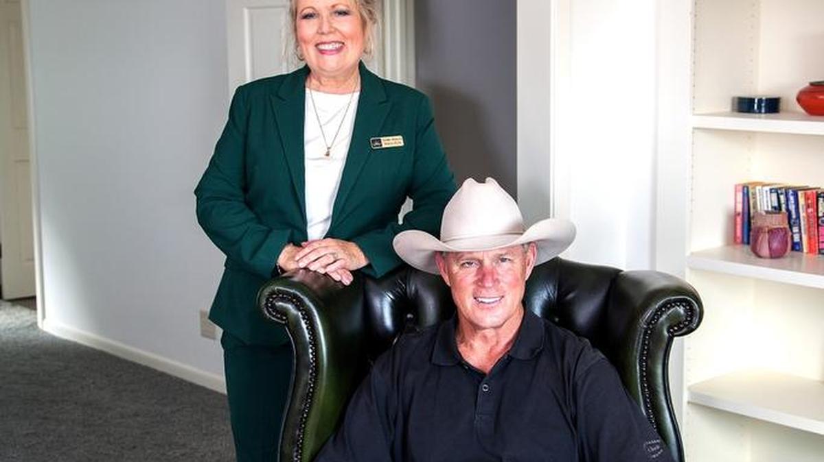 Teresa Dunn and Jim Holland, who comprise the Dunn Holland Team of Crown Realty.
