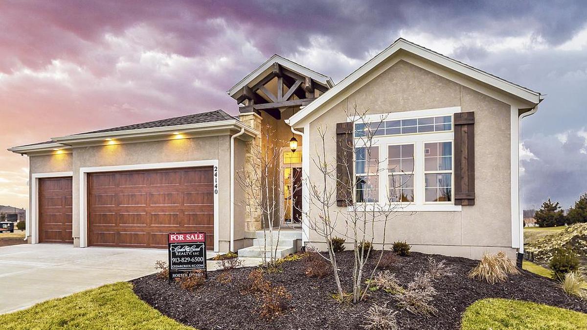 Six spectacular homes are featured during this year’s Spring Parade of Homes, giving prospective buyers a chance to experience two Cedar Creek neighborhoods: family favorite The Crossings at Southglen, and the scenic enclave of Hidden Lake Estates.