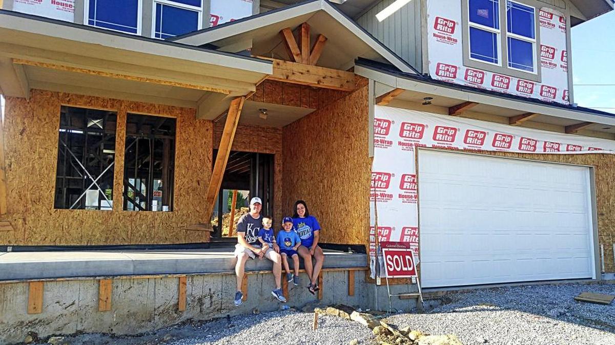 The Golay family is building with Gabriel Homes in Stonebridge Park at 165th and Black Bob Road. “We chose to build in Stonebridge Park because we love living in this area,” Louisa says.