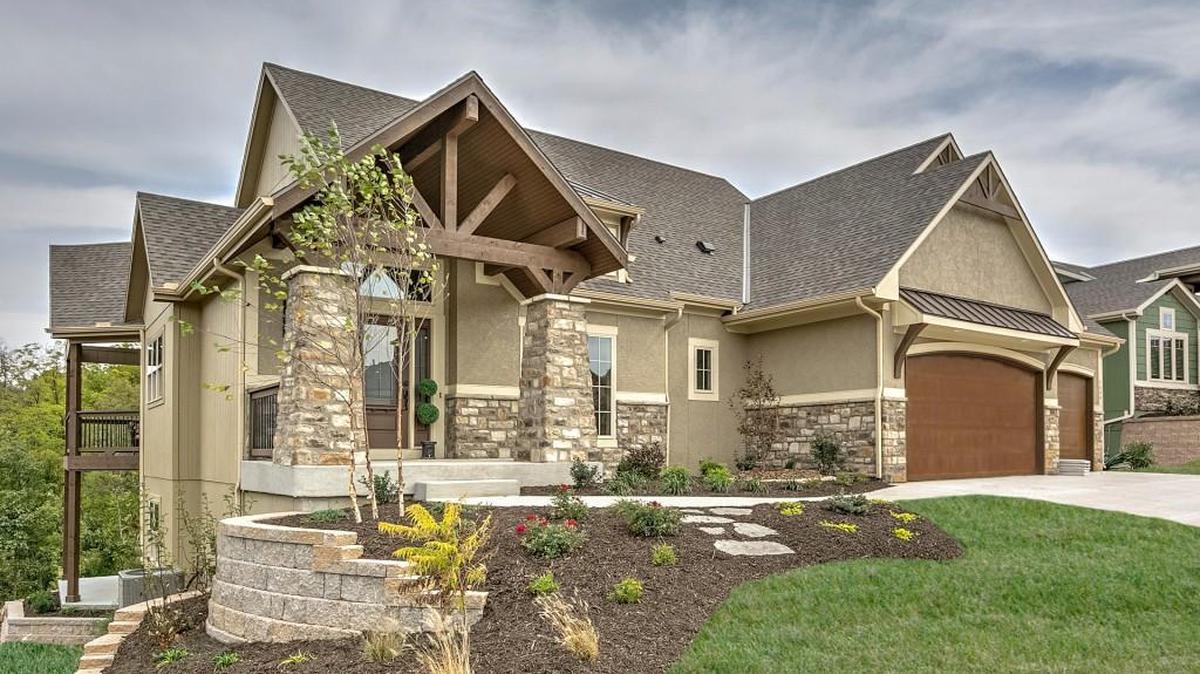 Buyers will find a wide variety of floor plans at Cider Mill Ridge that appeal to everyone from young families to empty nesters.