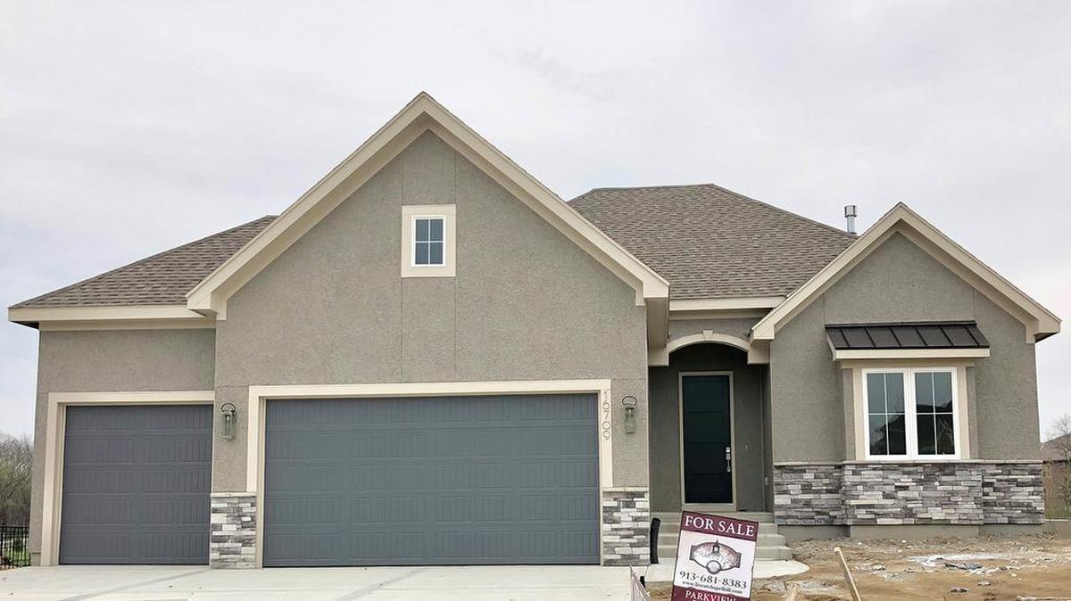 Parkview Homes KC’s newest reverse 1½-story floor plan, the Addison, is nearing completion at 16709 Hauser St. The home features a covered deck, a walkout walkup lower level and backs east to green space and a community tree preserve. Offered at $479,900, the home has a 30-day close available and is open to view today until 5 p.m.