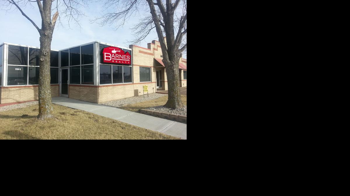 
Barnes Realty plans to open a new branch office in Platte City in a highly visible location at 1706 B Prairie View Road between Burger King and Arby’s and just west of Interstate 29. 
