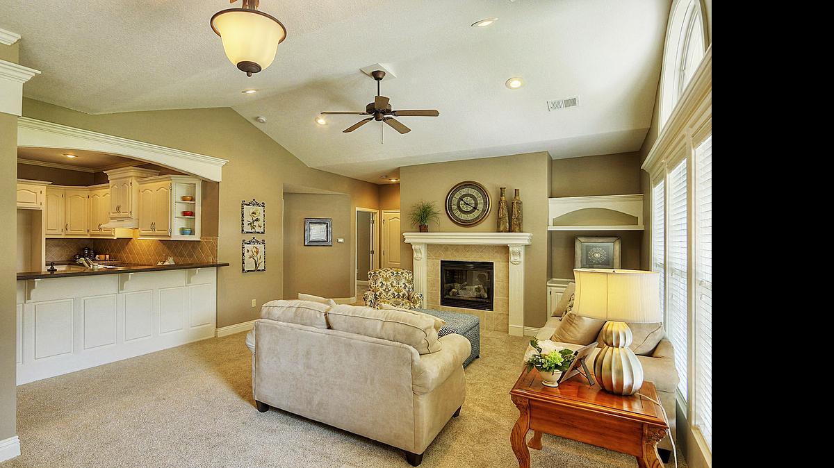 
Highland Villas offers three floor plans, each an open one-level design that includes a great room, dining room, 9-foot walls with vaulted ceilings, a gas fireplace, custom raised-panel cabinets, hardwood floors and a FEMA certified laundry room/storm shelter in the kitchen.
