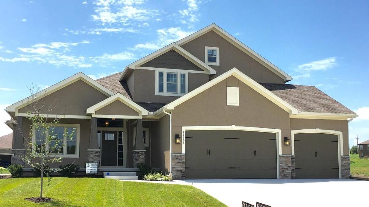 Nick Zvacek Construction’s 1½-story Anderson model at 16701 Haskins features a finished basement, including a fifth bedroom, as well as a home theater system with flat-screen TV, a covered deck and 4½ bathrooms. The home offers a 30-day close and is priced at $459,000.