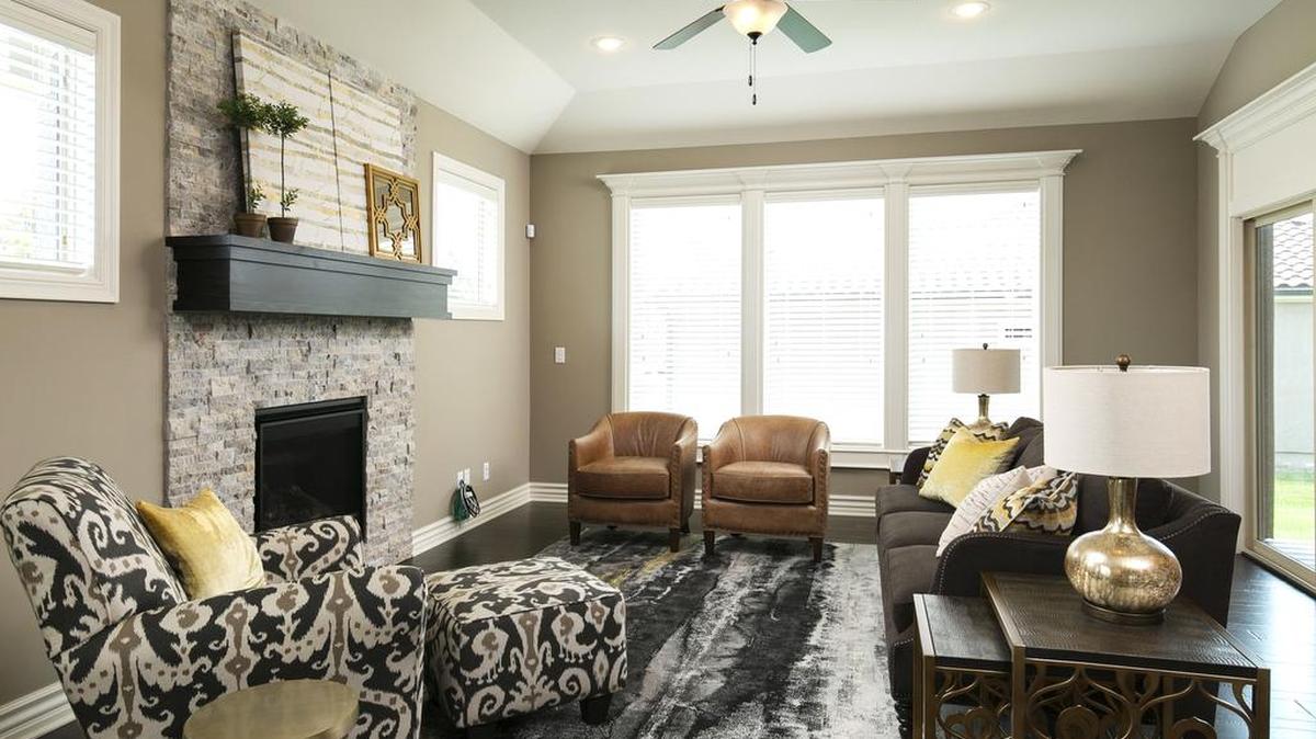 Summit Homes will open new model homes in the second phase of the popular low maintenance Villas of Parkwood community in Lee’s Summit this weekend.