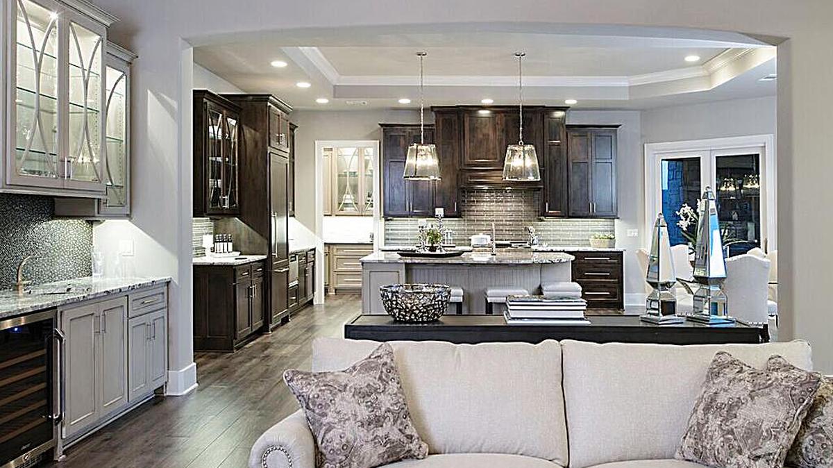 This year’s Spring Parade of Homes marks J.S. Robinson Fine Homes’ 51st appearance in a Parade. Several of the company’s homes are open to tour 11 a.m. to 6 p.m. daily during the Parade, which runs through May 7.