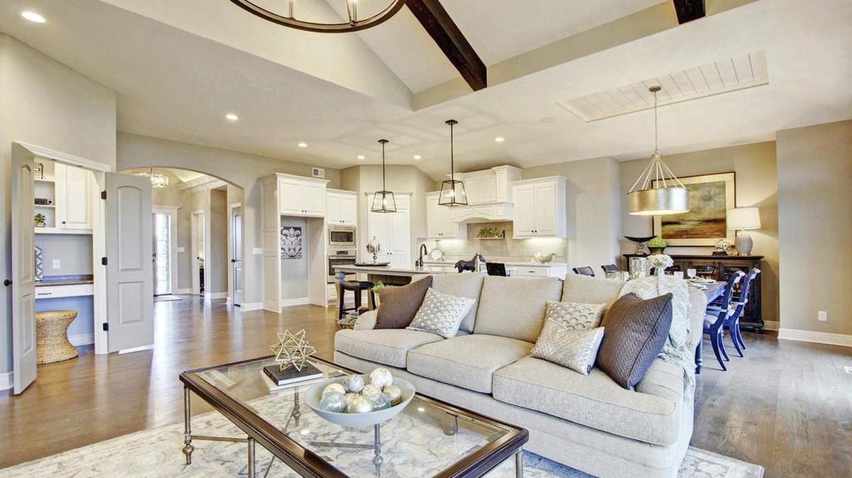 Not to be missed during this fall’s Parade of Homes is Rodrock Development’s Stonebridge Park, where tour goers can be tempted by four beautiful furnished homes. Among them is Dusselier & Marks Homes’ Austin—a Gold Award-winning plan that boasts 11-foot ceilings, a master suite with 2 large, walk-in closets, a custom master bath, and more fine touches that wowed judges in Parades of past.