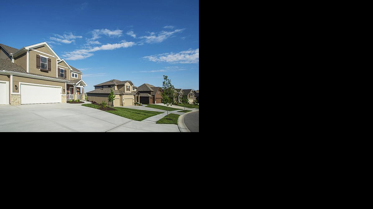 
Woodneath Farms The Links is one of four Hunt Midwest communities that are adding new phases. 
