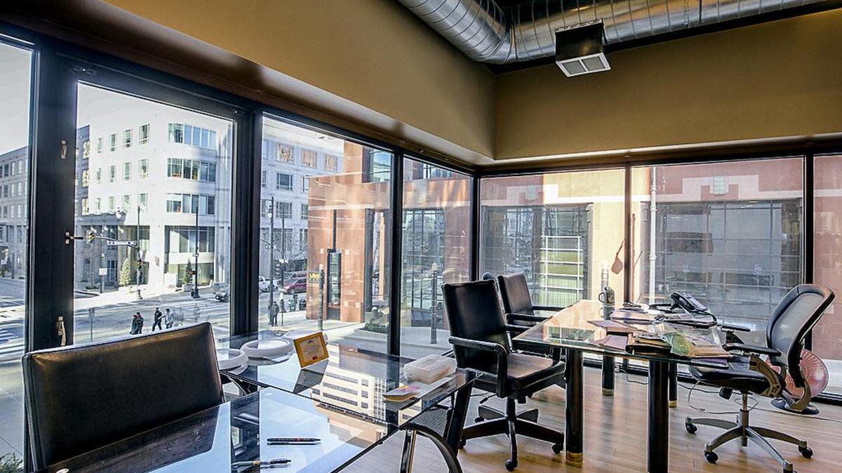 A remarkable—and rare—opportunity to own office space in downtown Kansas City’s iconic WallStreet Tower is now available, complete with incredible views and the high-rise building’s extensive amenities.