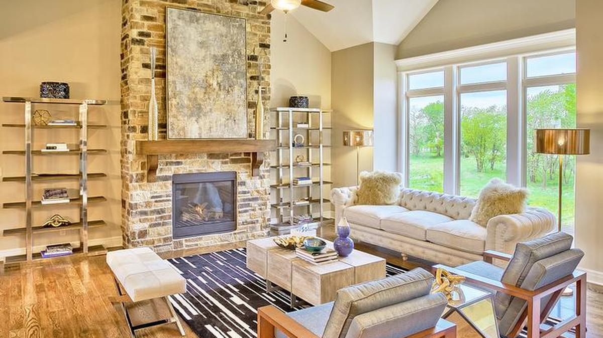 The spacious Anthem Reverse floor plan, a former Colton model home, is available for immediate possession at $653,000. Situated on a cul-de-sac, the residence features a functional layout perfect for a busy lifestyle.