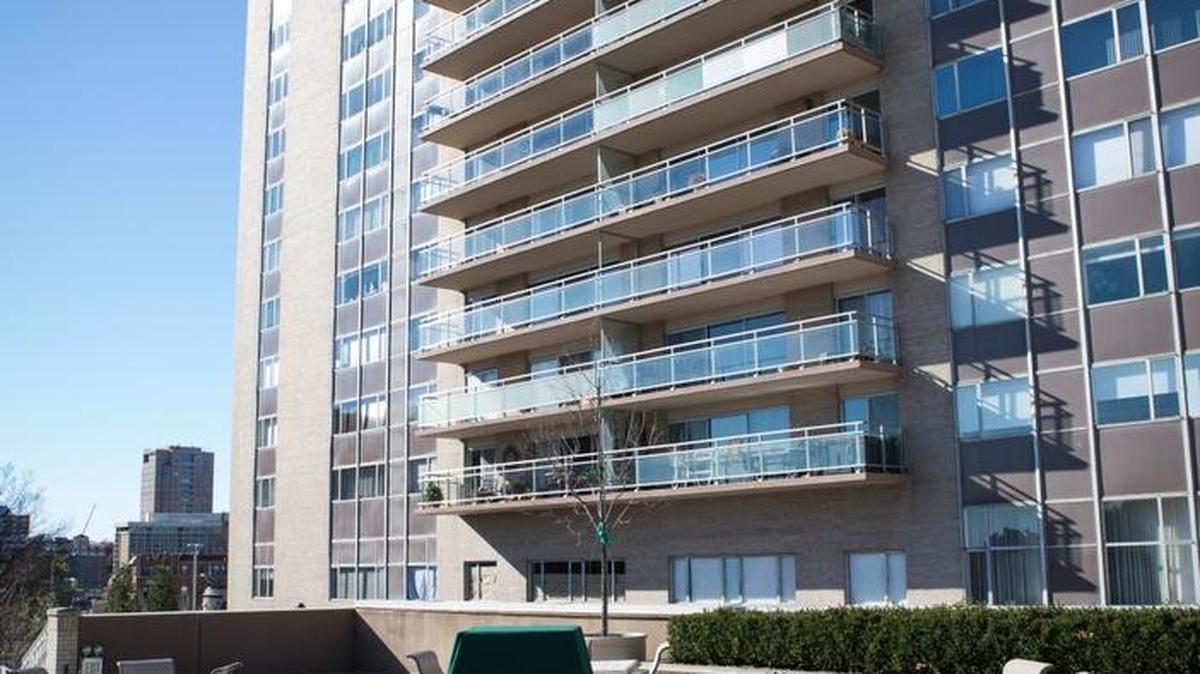 Prospective buyers and brokers are invited to attend a special open house on Sunday, May 15 from 1 to 4 p.m. to get a taste of Parkway Tower’s sophisticated, turnkey lifestyle with a welcoming close-knit community ambiance.