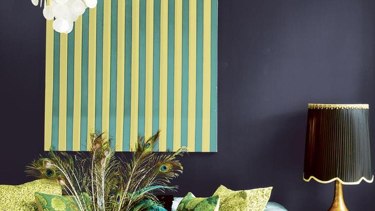 PPG Paint’s 2018 color of the year is Black Flame. Look for this color – or something similar – in homes on this year’s Fall Parade of Homes.