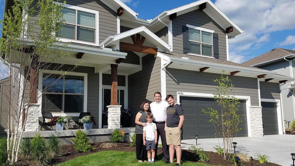 Rodrock Development’s Arbor Lake was the first community the Stimac family visited in their home search. “And we quickly learned it was the community to beat as we made our decision,” says Nicole Stimac. “Arbor Lake had everything we wanted: The right builders, the right price point, the right location.”