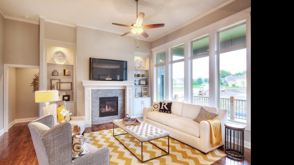 
Spring Parade of Homes visitors to Hunt Midwest’s communities will be able to see the latest in new-home design and also all the extensive amenities offered in each one.
