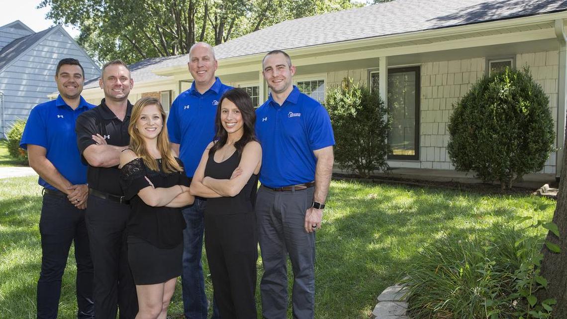 Both sellers and lenders benefit from House Buyers KC’s fast, strategic approach to real estate transactions. Sellers experience a shortened timeframe, while lenders yield high interest rates while helping to make the sales faster and more efficient.