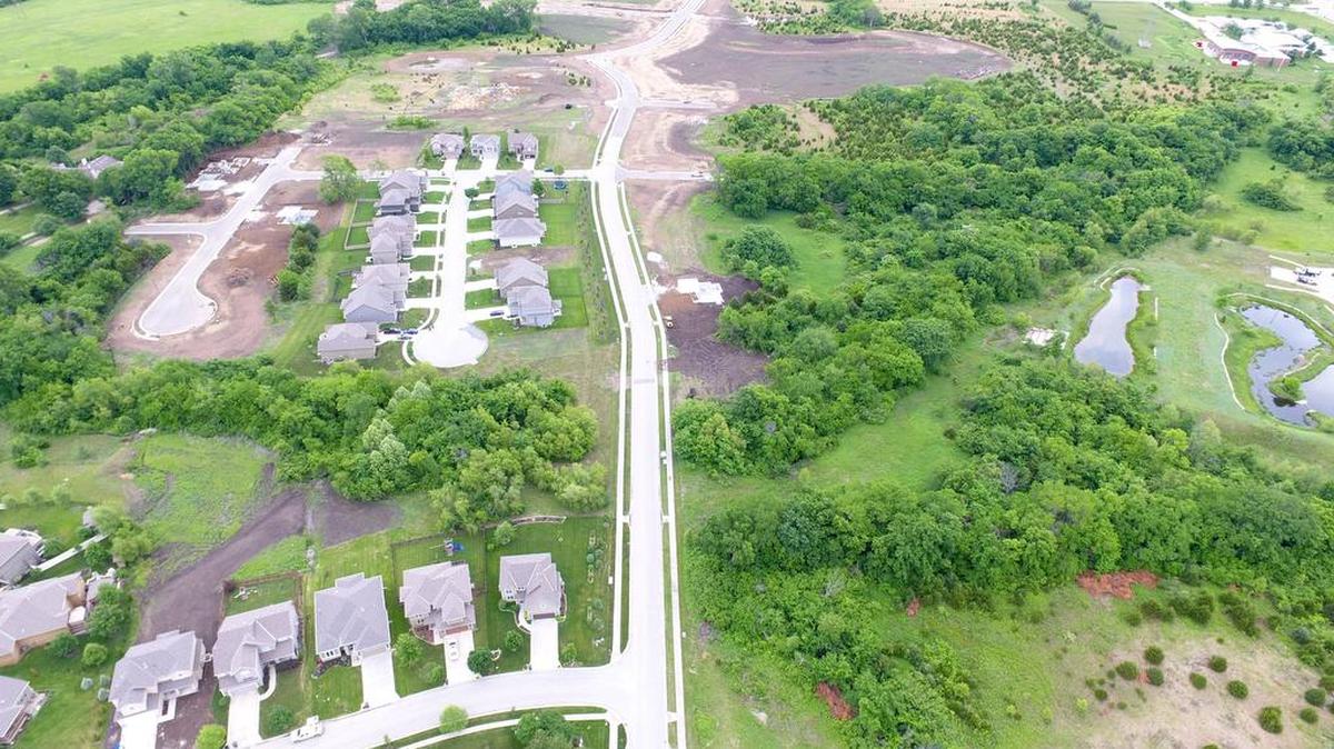 A new phase of homesites is now available at Prairie View at Creekside Woods in Lenexa.
