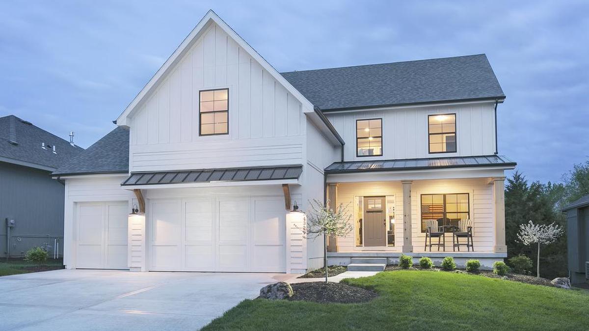 A new phase of homesites is now available at Prairie View at Creekside Woods in Lenexa.