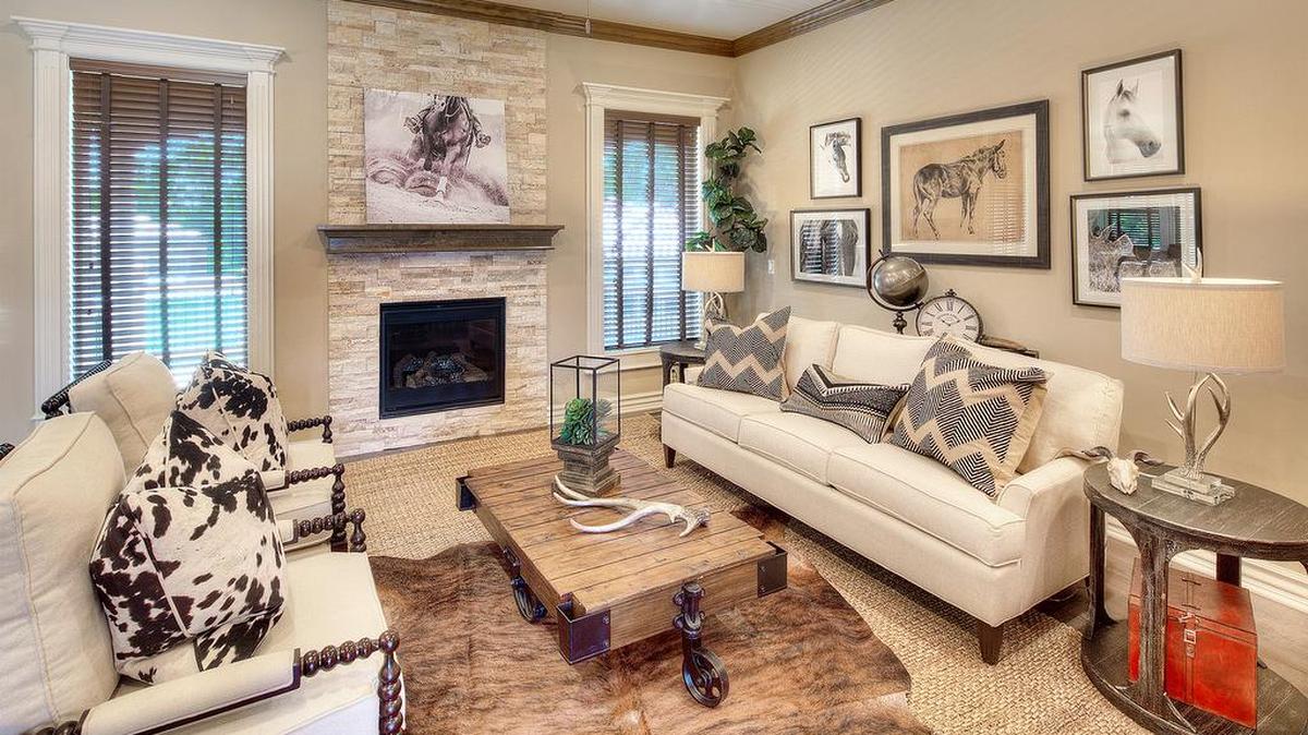 
The Villas of Parkwood is showcasing three furnished model homes, including the popular Palermo plan, which was honored as a Runner-Up Winner for the American Dream Award by the Home Builders Association of Greater Kansas City during the Spring Parade of Homes. 
