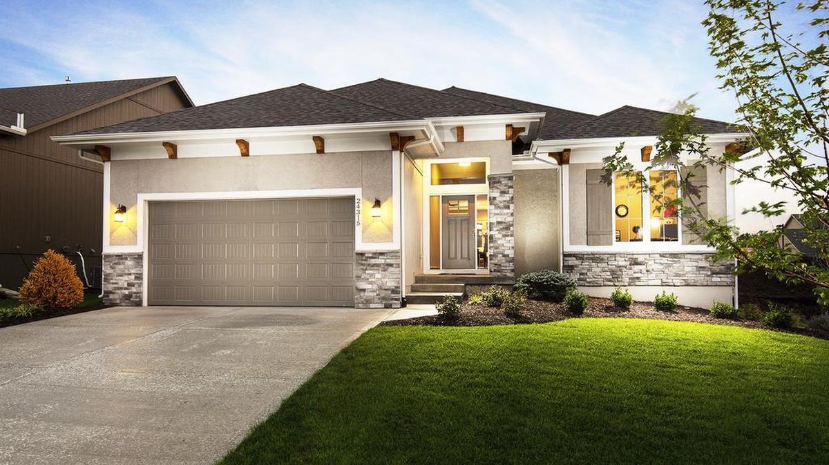 A new phase of homesites is now available at Prairie View at Creekside Woods in Lenexa.