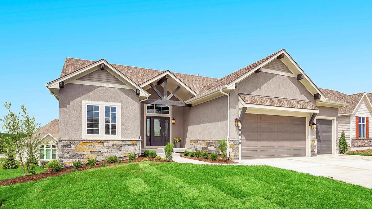Move-in ready homes are available throughout Cedar Creek, including this reverse 1½-story Canyon I floor plan from Prairie Homes in the Ridge at Shadow Glen.