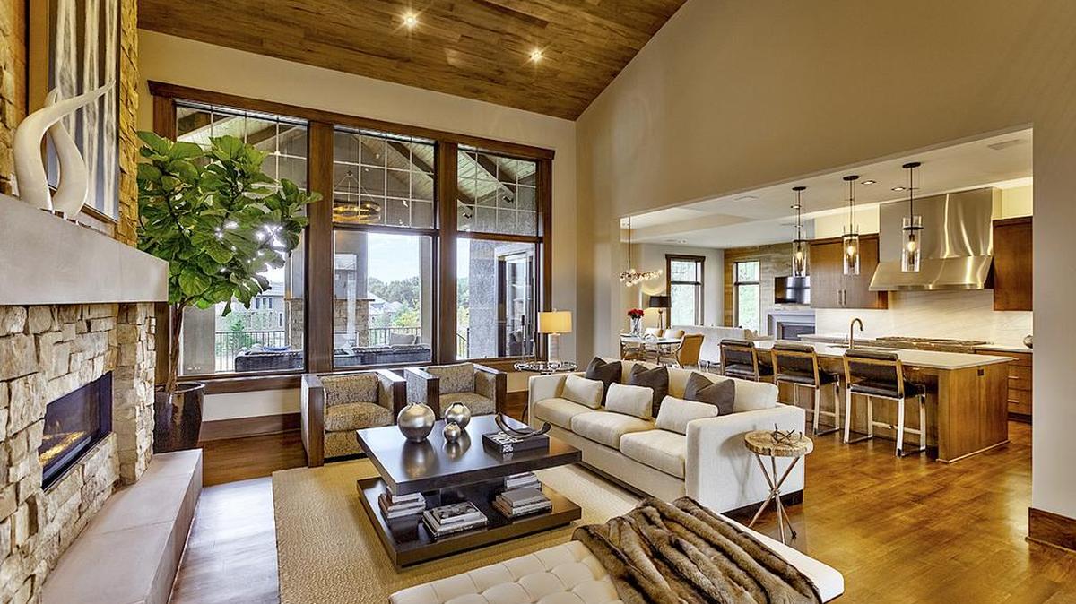 The Telluride, Rodrock Homes’ award-winning entry in the inaugural Kansas City Artisan Home Tour, boasts a modern mountain-inspired interior. This one-of-a-kind floor plan can be custom built.