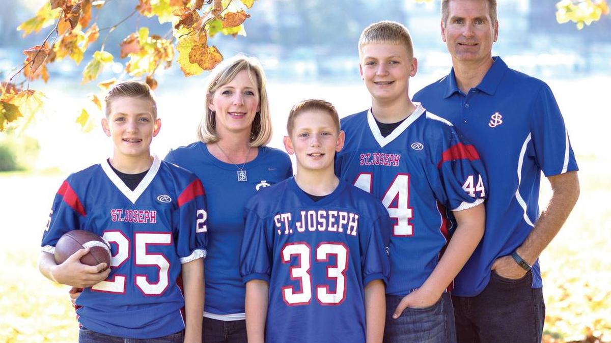 For Jon and Stacy Bichelmeyer and family of Archway Homes, their personal core values are “Family First,”’ “Giving,” and “Teamwork.”
