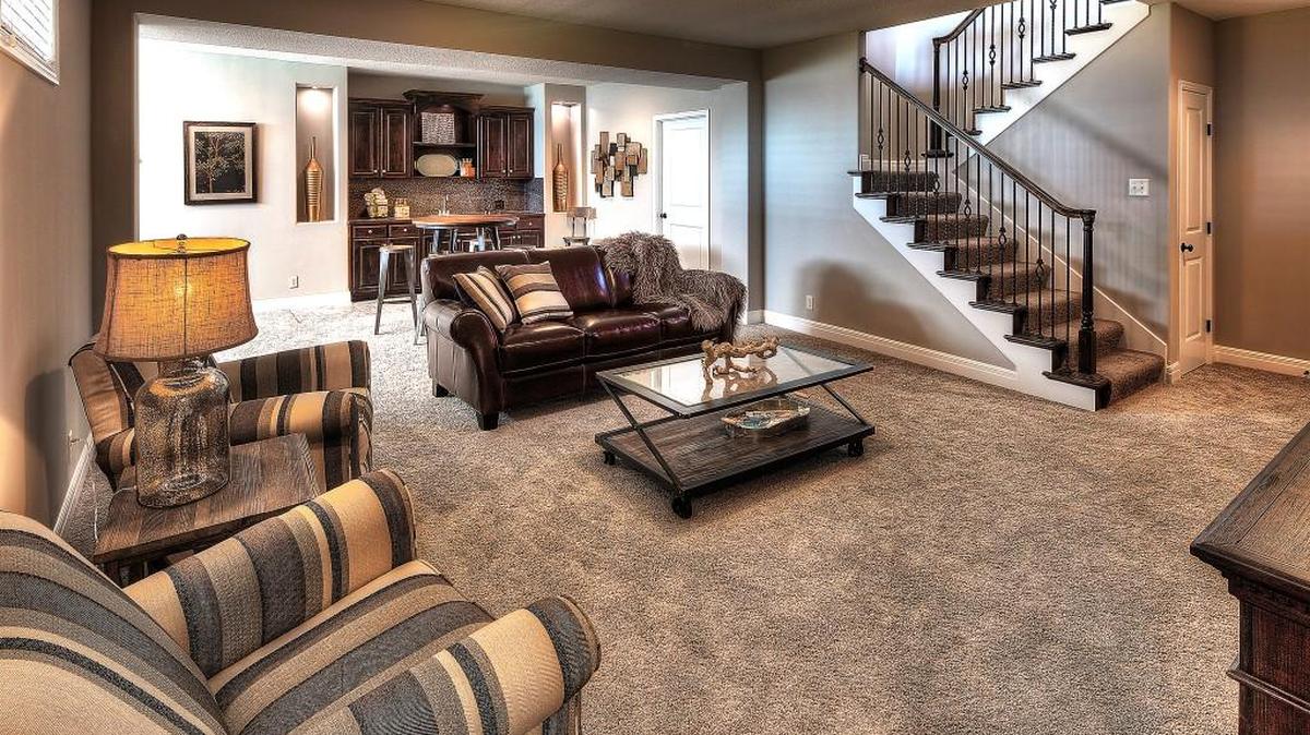 Activity remains brisk at Alexander Creek, thanks to an appealing combination of affordable, well-built homes, a prime Raymore location and the convenience of maintenance-provided living, perfect for a lock-and-leave lifestyle.