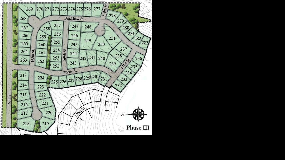 
Phase III of Chapel Hill Estates offers 71 home sites on the 240 acres comprising the community, including 52 sites adjacent to green space, 33 walkout sites, 19 daylight basement/walkup sites and 19 garden-level sites.
