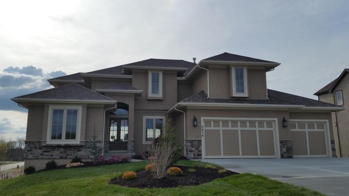 The new River Ridge sales office and model by Wheeler Design located at 2656 W. 162nd Terrace, in Stilwell, recently opened just in time for the Spring Parade of Homes and is one of three homes within River Ridge on the Spring Parade.