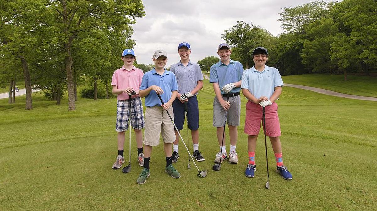 Part of the rich social fabric that’s an integral part of the Loch Lloyd lifestyle is an emphasis on families. Celebrations and events are held throughout the year, and many Loch Lloyd amenities include options for the community’s younger residents.