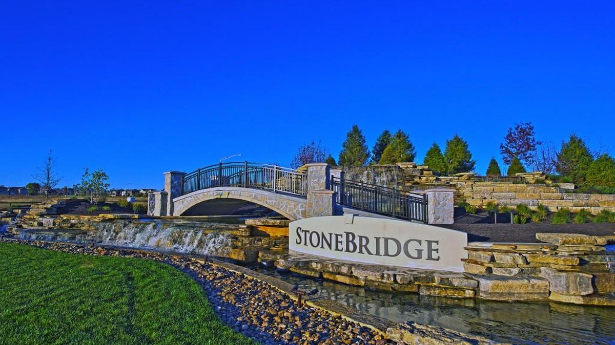 Incomparable price points, unparalleled amenities and unmatched value protection are all trademarks of Stonebridge, the largest development in Darol Rodrock’s impressive 35-year-plus career.