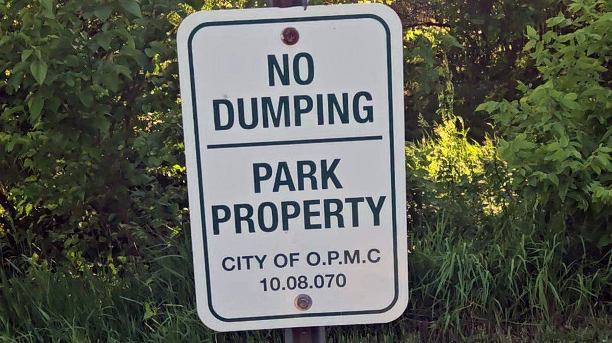 A sign at Negro Creek