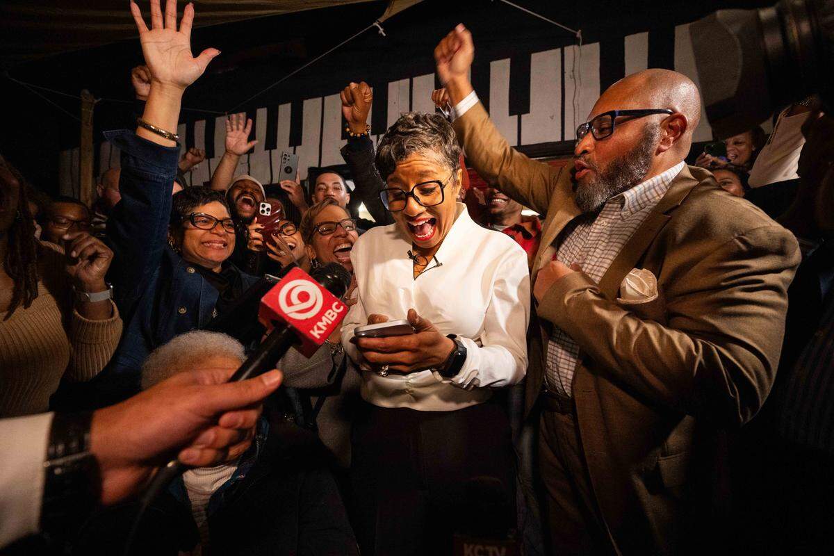 Christal Watson celebrates with family and friends at John’s Java and Jazz in Kansas City after being elected Mayor/CEO of Wyandotte County’s Unified Government on Tuesday, Nov. 4, 2025. Watson is the first Black woman to be elected mayor of the city and county. 