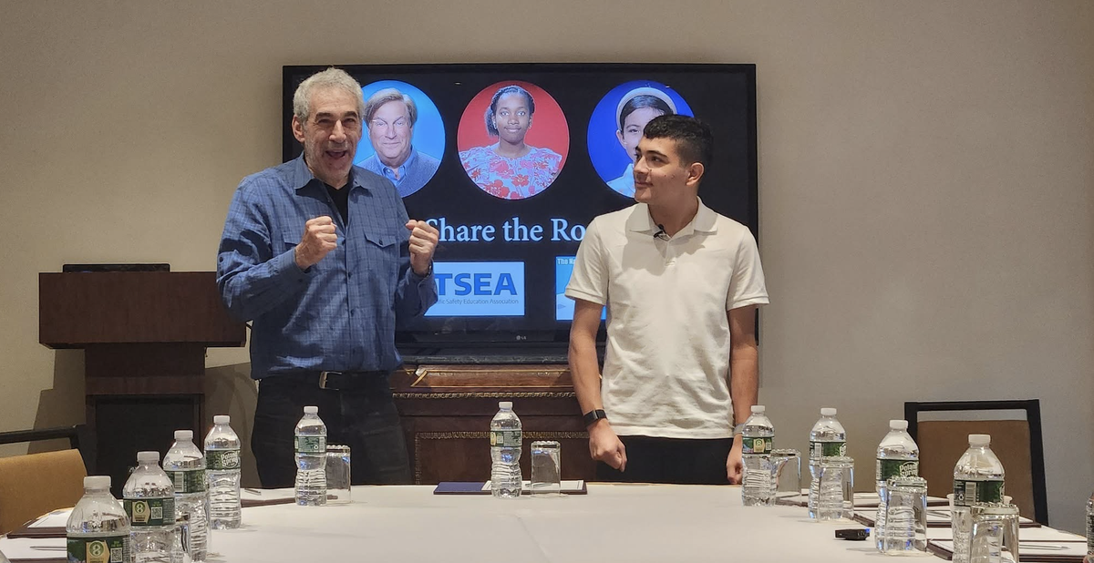 Huston Albert (right) with Alan J. Weiss (left).