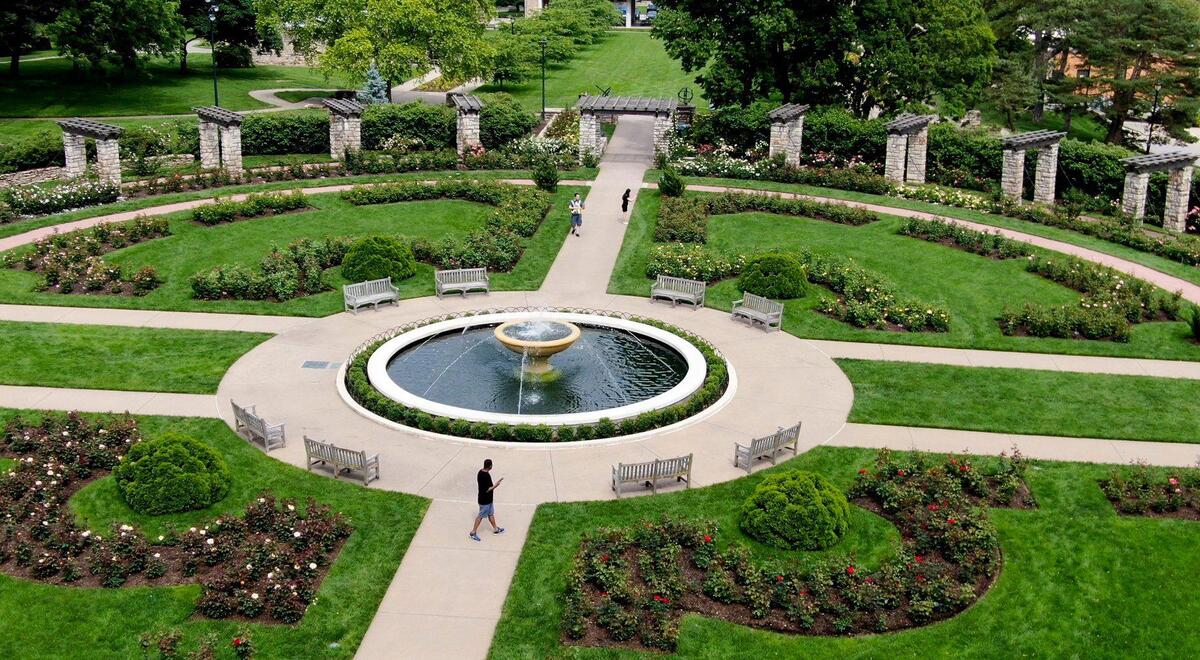 Laura Conyers Smith Municipal Rose Garden, Loose Park.
