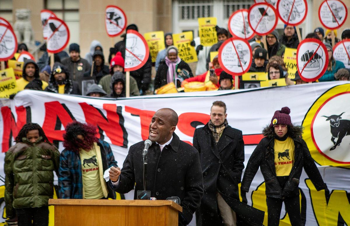 Kansas City Mayor Quinton Lucas spoke at a rally in October with KC Tenants for the group’s Tenants Bill of Rights. It was approved in December.