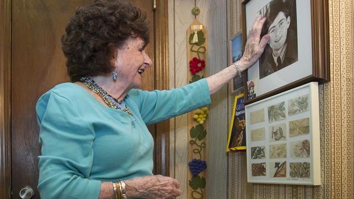 SONIA_ME_050614_TLL_