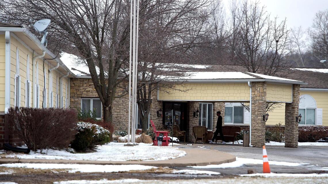 Ceiling collapse, no hot water: Despite new owner, KC-area nursing homes struggle