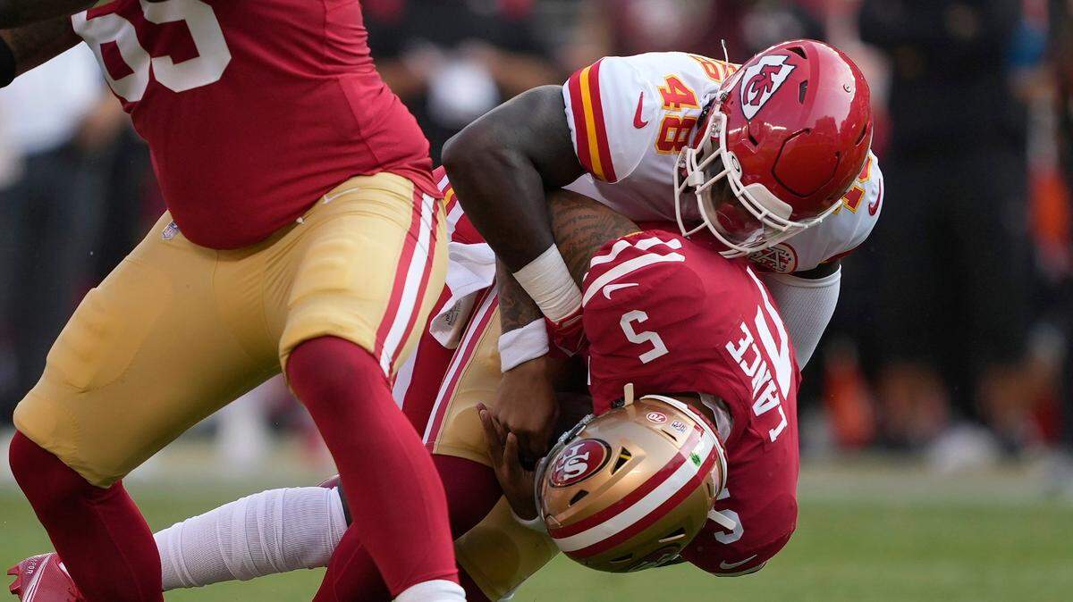 Chiefs linebacker Omari Cobb sacks San Francisco 49ers quarterback Trey Lance during Saturday evening’s preseason NFL game in Santa Clara, Calif.