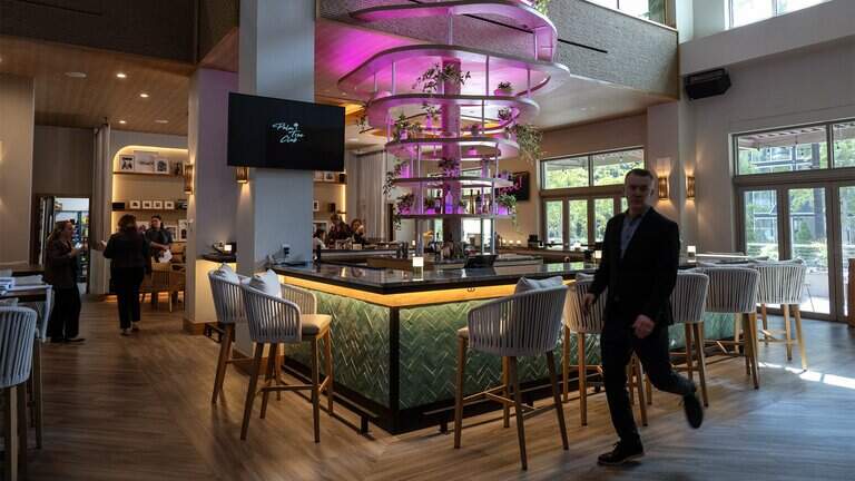 Inside KC’s new beach-themed, upscale restaurant and lounge: ‘Luxury vacation’