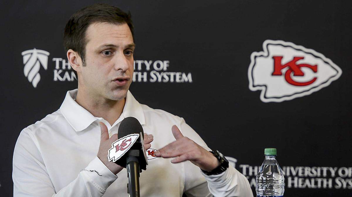 Chiefs general manager Brett Veach and other teams around the league will work with a salary cap of $180 million for the 2021 NFL season.