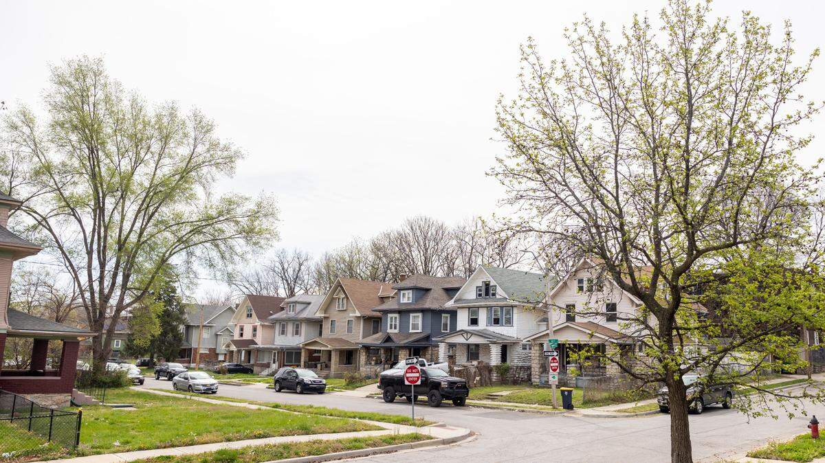 Police are investigating a fatal shooting that occurred Tuesday evening in in the Santa Fe neighborhood of Kansas City.