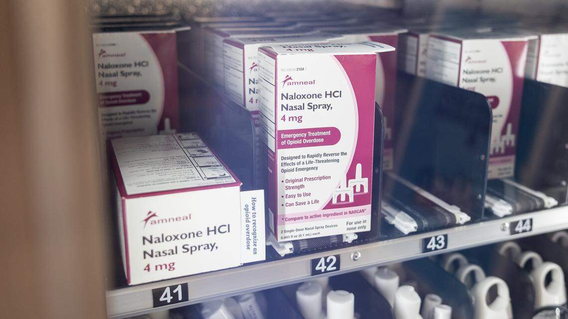 Jackson County Public Health has installed a free public health supplies kiosk, called a Bluebox, in the parking garage next to Lee’s Summit City Hall at 220 SE Green St. The vending machine, which is available 24 hours a day, offers supplies like Naloxone, first aid kits and sunscreen.