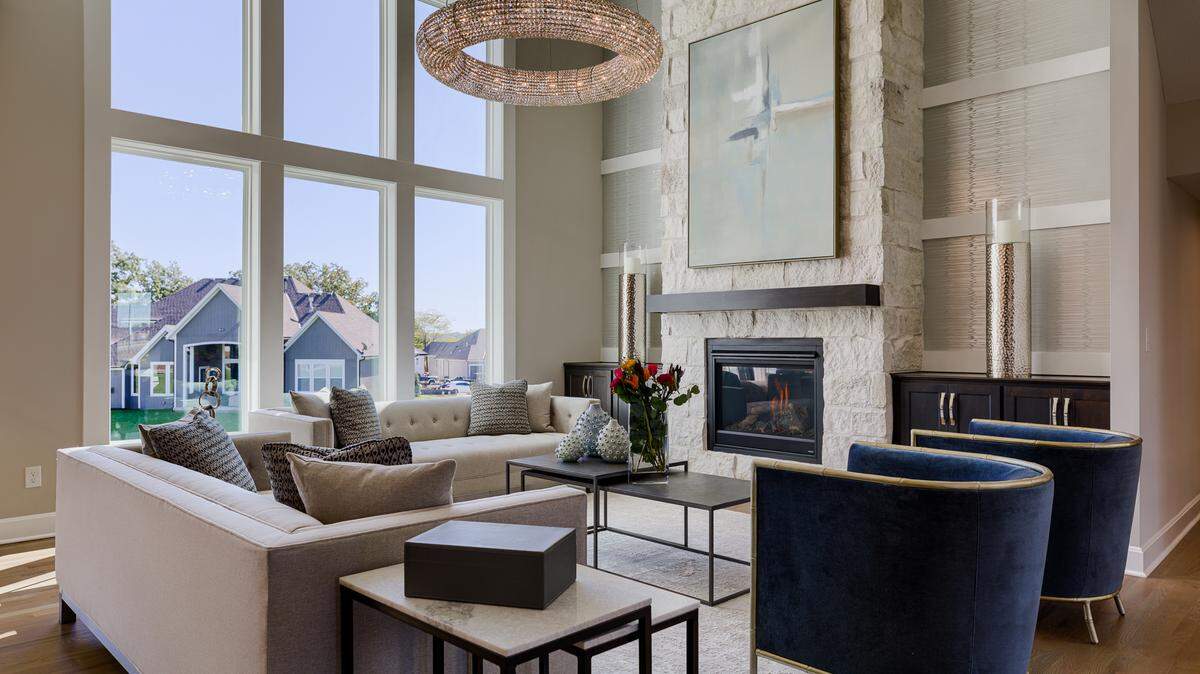 The Rawlings in Mission Ranch — Saddle Creek brims with features families love, including an open-living concept with a spectacular Great Room filled with abundant natural light, that’s adjacent to a gourmet-inspired kitchen and dining room.