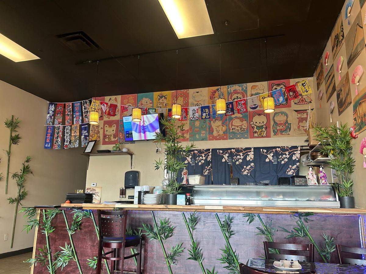 Saki Asian Restaurant opened a smaller space in Johnson County last week, without the hibachi.