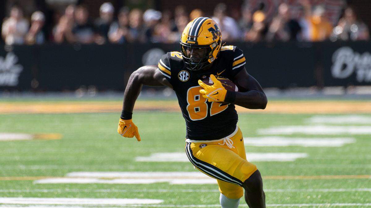 Missouri tight end Daniel Parker Jr. runs after a reception during the first quarter of an NCAA college football game against Southeast Missouri State Saturday, Sept. 18, 2021, in Columbia, Mo. (AP Photo/L.G. Patterson)