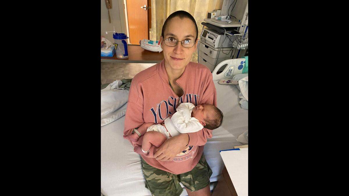 Maria Pike with baby Destinii after her birth