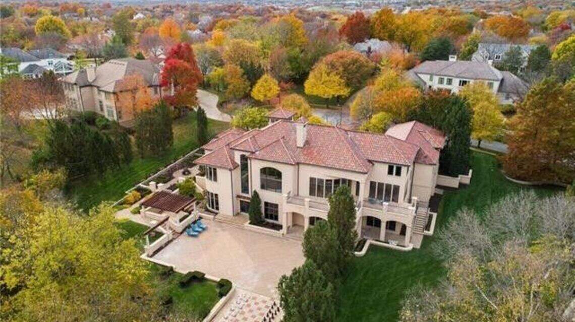 Will spending $3.25 million on this Kansas mansion get you closer to the Mediterranean?